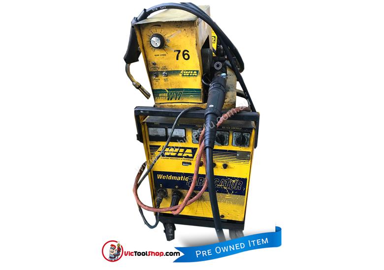 caption WIA MIG Welder 320 Amp Weldmatic Fabricator with W17 SWF Wire Feeder