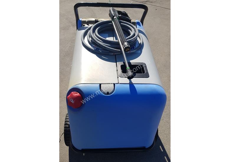 caption Kranzle Therm 895-1 pressure cleaner