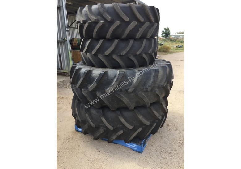 caption Firestone 6125m Tyre/Rim Combined Tyre/Rim