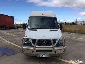 2013 Mercedes Benz Sprinter 516 CDI - picture1' - Click to enlarge
