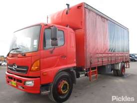 2007 Hino GH1J Ranger - picture2' - Click to enlarge