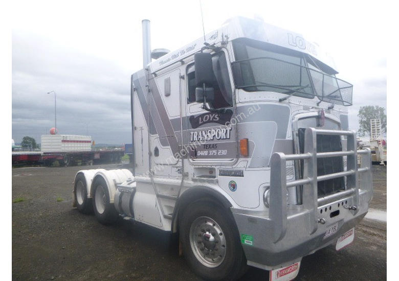 caption Kenworth K100G Primemover Truck