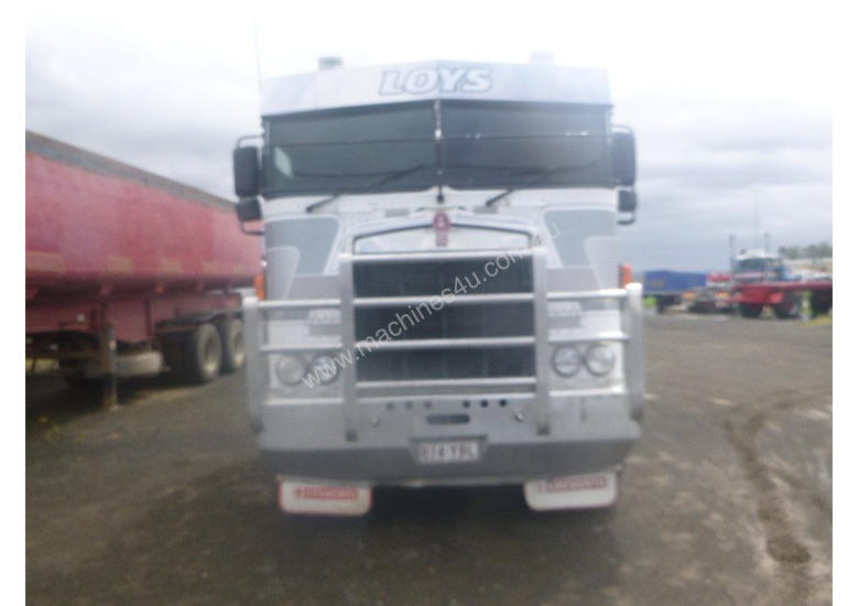 caption Kenworth K100G Primemover Truck