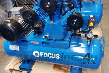 FOCUS 7.5hp NEW. PILOT K50 10hp SILENT 98hrs. KAESER DENTAL. MEDLAB OilFree. MITSUI SEIKI 50hp
