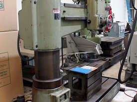Servian Z3040 Radial Arm Drilling Machine - picture0' - Click to enlarge