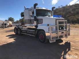 1999 Mack Trident - picture0' - Click to enlarge