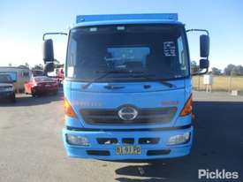 2010 Hino 500 FD1J 1024 - picture1' - Click to enlarge