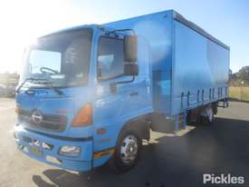2010 Hino 500 FD1J 1024 - picture2' - Click to enlarge