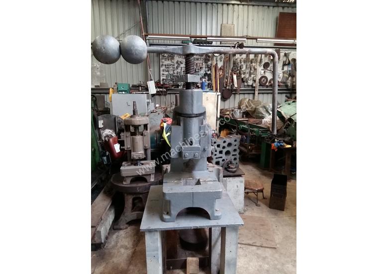 Used ap lever Large Australian Ap lever 7ton fly press screw press Fly