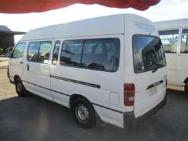 Toyota Hiace - picture1' - Click to enlarge