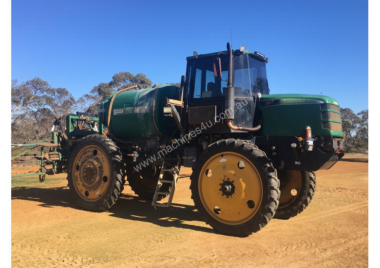 caption Goldacres G4 Boom Spray Sprayer