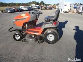 2006 Husqvarna YTH2042XP - picture1' - Click to enlarge