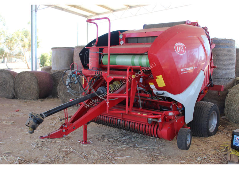 caption Welger RP445 Round Baler Hay/Forage Equip