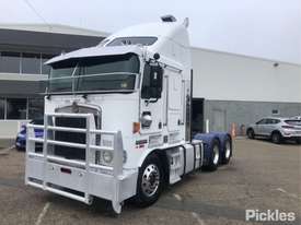 2007 Kenworth K104b - picture2' - Click to enlarge