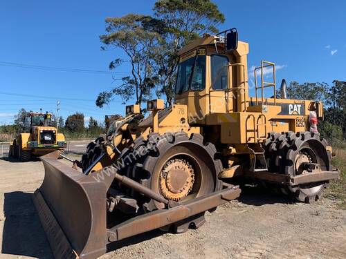 COMPACTOR CATERPILLAR 825C IN GOOD ORDER, ROPS CABIN, FRONT BLADE READY FOR WORK RING SHANE 0412 682
