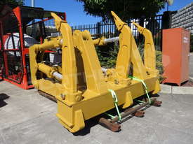 D7R D7H Four Barrel Dozer Rippers DOZATT - picture1' - Click to enlarge