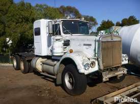 1981 Kenworth W924 - picture0' - Click to enlarge