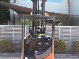 Used Forklift:  R16HD Genuine Preowned Linde 1.6t - picture1' - Click to enlarge