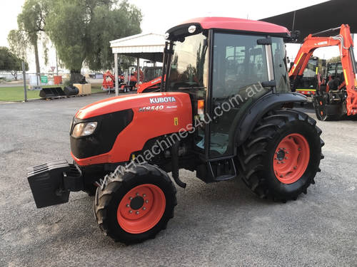 Kubota M8540 FWA/4WD Tractor