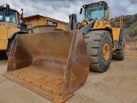 WHEEL LOADER VOLVO L220E  - picture0' - Click to enlarge