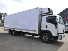 2008 Isuzu FH FVM Sitec 295 6x2 Refrigerated Truck  - picture0' - Click to enlarge