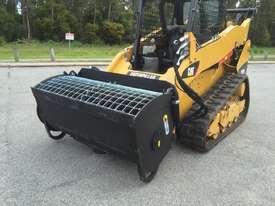 Self-Loading Skid Steer Mixer Bucket - 250 L - picture0' - Click to enlarge