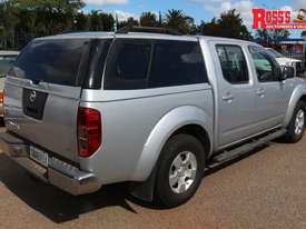 Nissan 2010 Navara ST Dual Cab Ute - picture2' - Click to enlarge