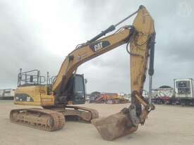 Caterpillar 324D - picture0' - Click to enlarge