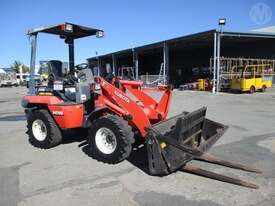 Kubota R420S - picture0' - Click to enlarge