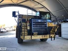 Caterpillar 773G Dump Truck  - picture0' - Click to enlarge