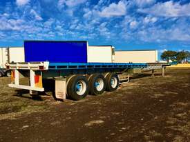 FREIGHTER tri axle flat top extendable trailer - picture2' - Click to enlarge