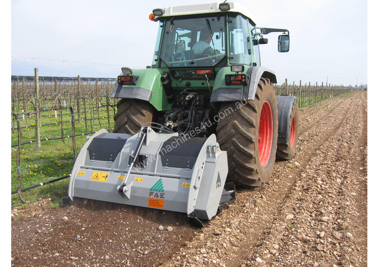 caption FAE STCL Crusher/Pulveriser Attachments