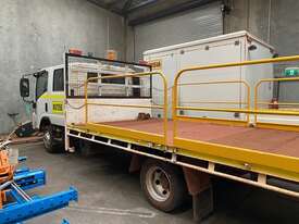 Isuzu NPR 300 Dual Cabin - picture1' - Click to enlarge