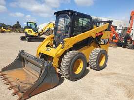 2019 DEMO CAT 272D XHP SKID STEER LOADER WITH LOW 40 HOURS - picture1' - Click to enlarge
