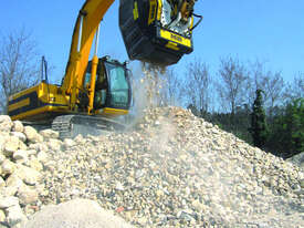 MB CRUSHER BUCKET - BF90.3 - Hire - picture0' - Click to enlarge