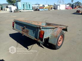 1994 CUSTOM BUILT SINGLE AXLE BOX TRAILER - picture0' - Click to enlarge