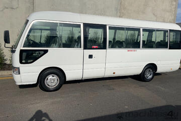 Toyota   COASTER Mini bus Bus