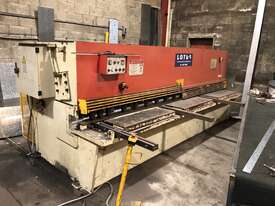 MAXI HYDRAULIC GUILLOTINE 4000MM X 6MM CAPACITY - picture0' - Click to enlarge
