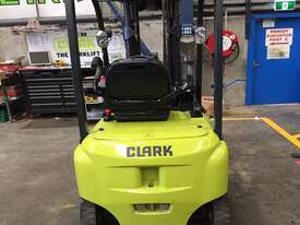 1.8t Electric CLARK Container Access Forklift - Hire - picture0' - Click to enlarge