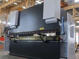 ASSET INDUSTRIAL 220-4000MB7-NC2. Pressbrake. 4000mm x 220Ton. 2 Axis NC Controller, Table Crowning - picture0' - Click to enlarge