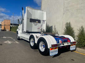 Sterling LT9500 Primemover Truck - picture1' - Click to enlarge
