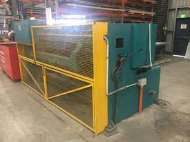Just In - ADIRA - Quality 3050mm x 6mm Hydraulic Guillotine with NC Backgauge V - picture2' - Click to enlarge