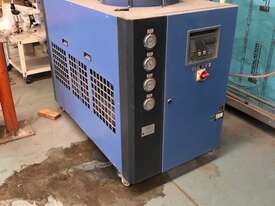 Used Water Chiller- Excellent condition - picture0' - Click to enlarge