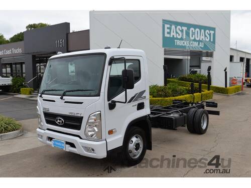 2021 HYUNDAI EX6 MWB - Cab Chassis Trucks