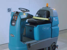 T7AMR Robotic Floor Scrubber - picture2' - Click to enlarge