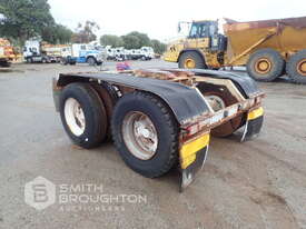 CUSTOM BUILT TANDEM AXLE CONVERTER DOLLY - picture1' - Click to enlarge