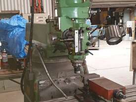 milling machine  - picture0' - Click to enlarge