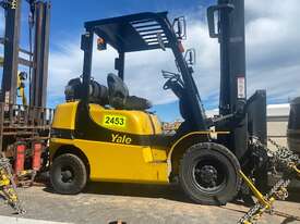Fork Lift  Yale LPG - picture0' - Click to enlarge