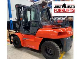 TOYOTA 5FG70 S/N 50231 **7 TON 7000 KG CAPACITY LPG FORKLIFT** 2012 5 SERIES MODEL - picture0' - Click to enlarge