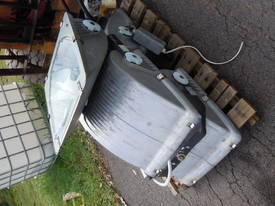 Assorted Flood Lights - picture0' - Click to enlarge